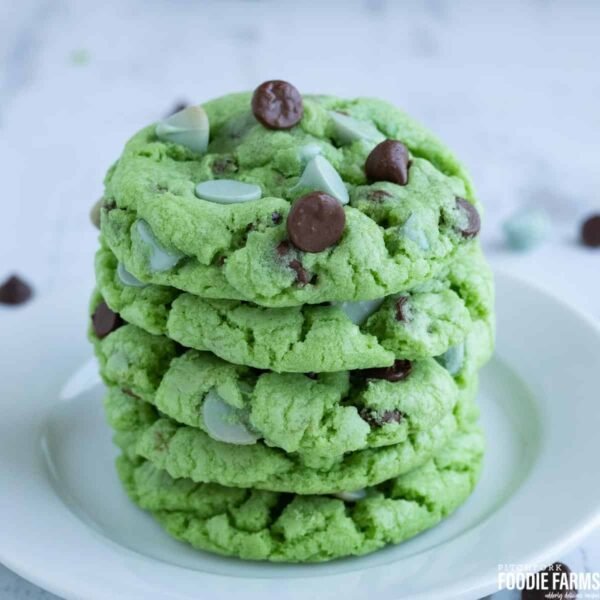 Mint Chocolate Chip Cookies